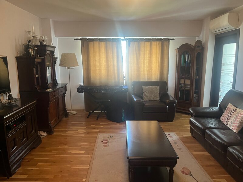 Mircea Voda, Camera de Comert